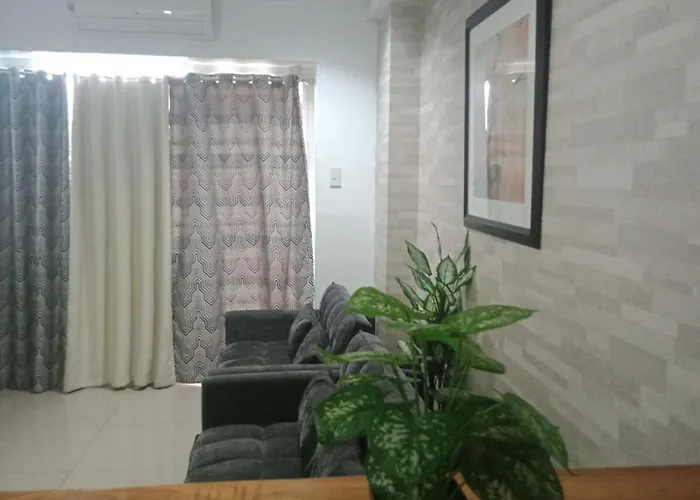1633 Pool View 2br Apartment *